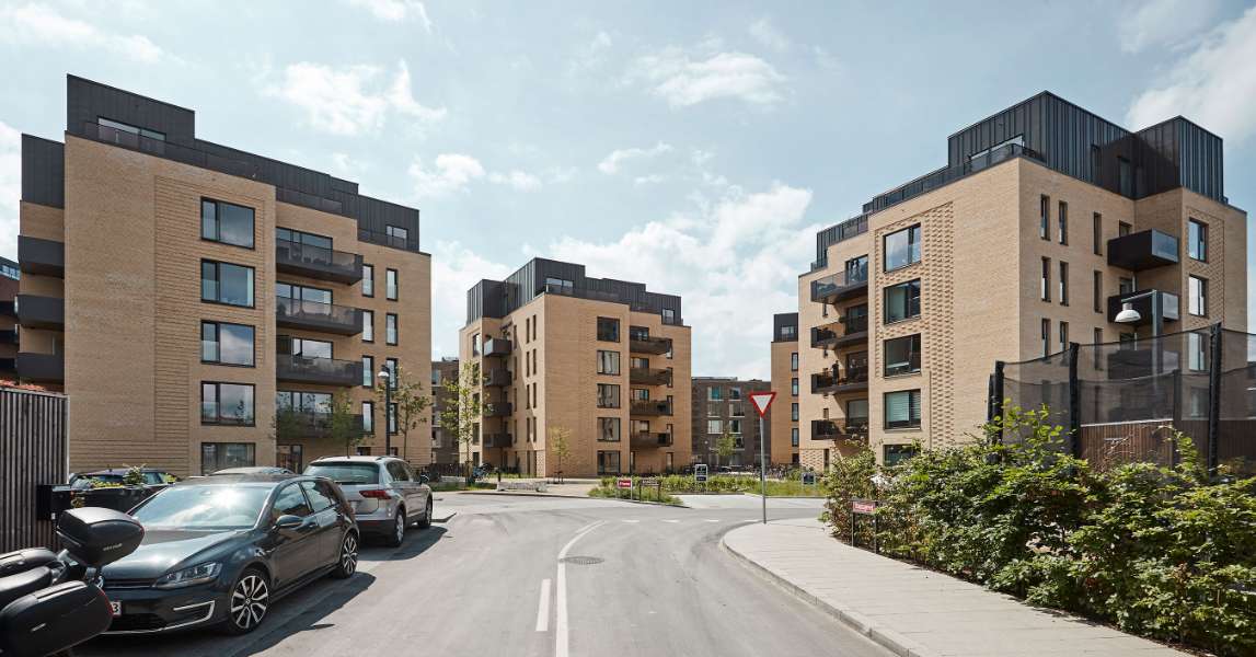 Penthouse-Wohnungen in IrmaByen, verkleidet mit DS Nordic Klickfalz 475 und DS Nordic Klickfalz 275